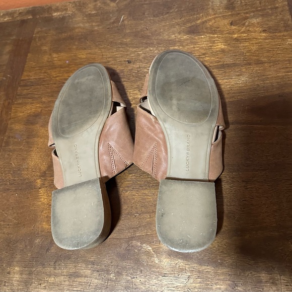 Lucky Brand Ramundy Low Heel Sandal - Picture 6 of 10